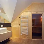 Na Szczycie Z Sauna I Kominkiem