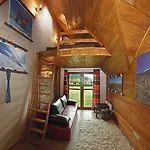 Na Szczycie Z Sauna I Kominkiem Apartment