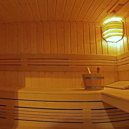 Na Szczycie Z Sauna I Kominkiem - Dwupoziomowy * شتافنيتسه